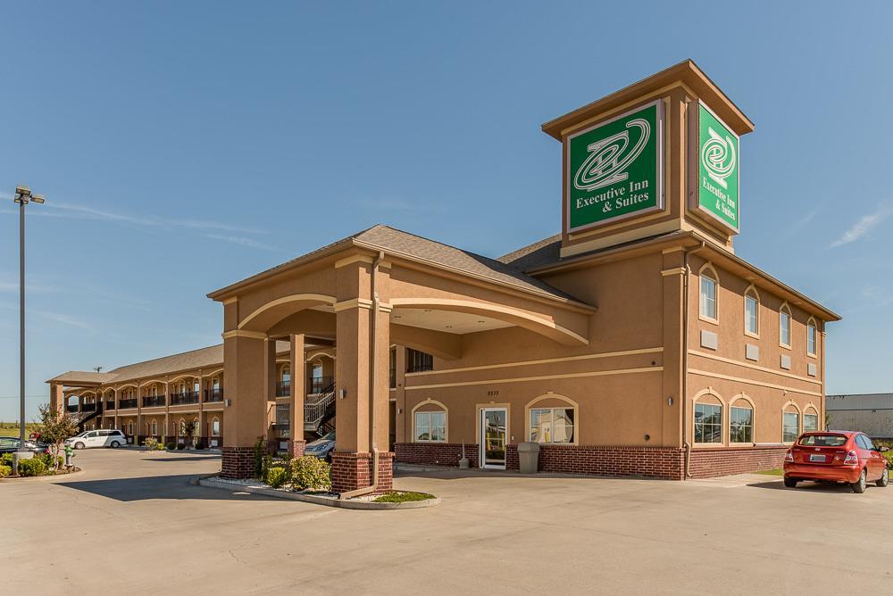 Executive Inn & Suites Cushing Zewnętrze zdjęcie