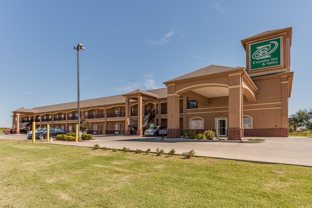 Executive Inn & Suites Cushing Zewnętrze zdjęcie